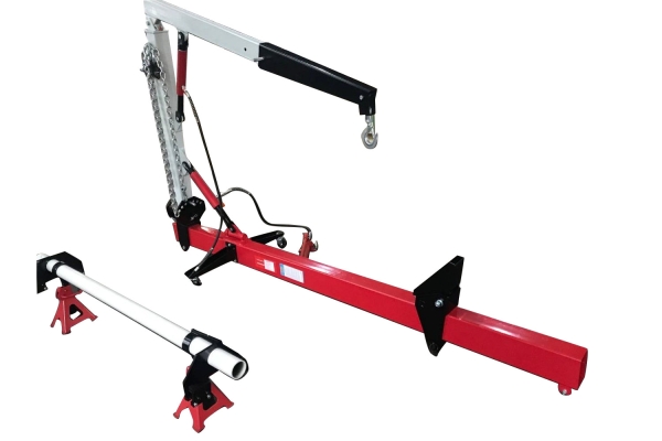 10-TON BODY STRAIGHTENER W/CRANE